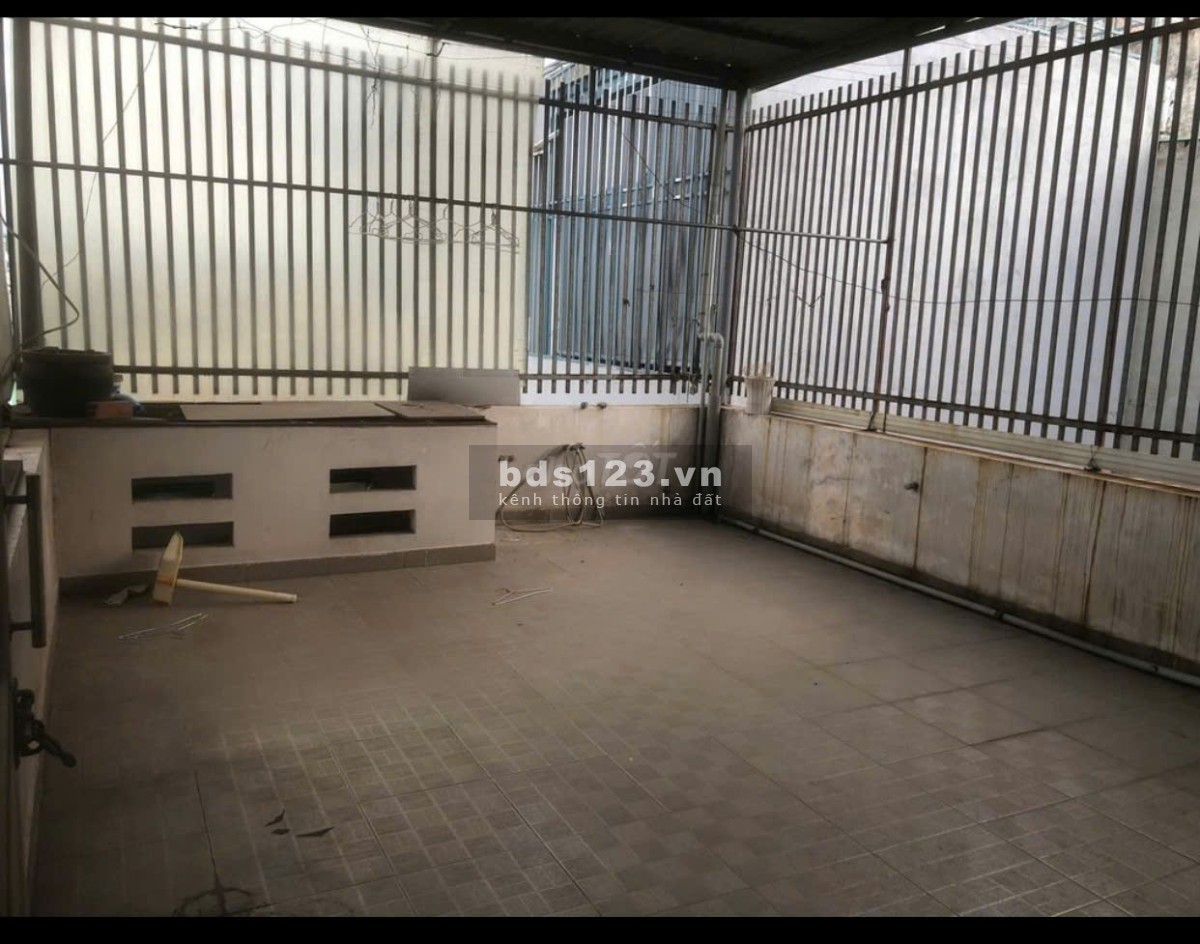 Bán nhà 1 trệt 2 lầu 68/28 Ngô Chí Quốc TP Thủ Đức hẻm xe hơi