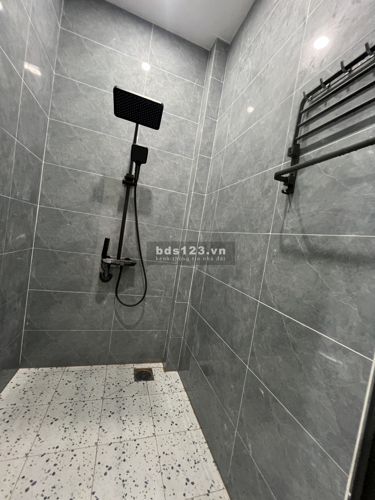 Bán nhà mới đường nhựa khu Đan Chi Phong Nẫm Phan Thiết