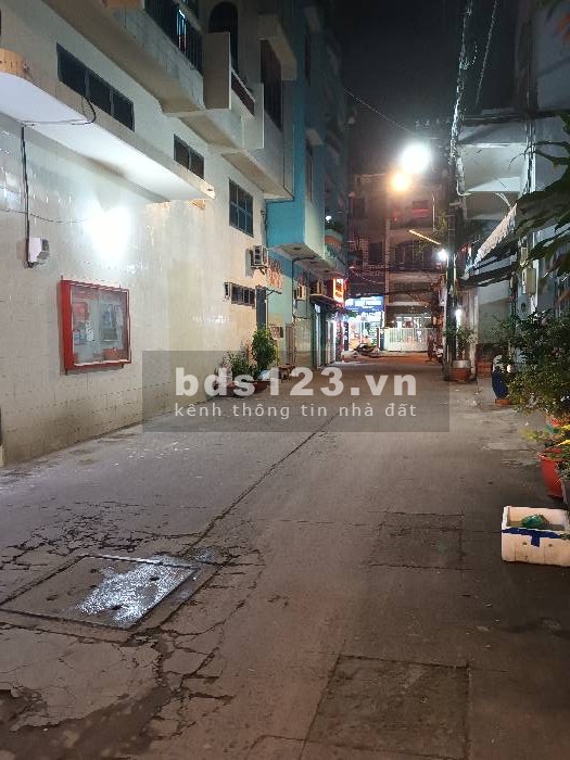 Bán nhà HXT, Lạc Long Quân, 4 tầng, 3 x 11.4, nhỉnh 8 tỷ