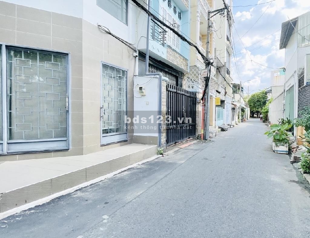 Bán nhà Trịnh Đình Trọng, 5 tầng , 3.9 x 12 , 3 mặt HXH, 8.9 tỷ