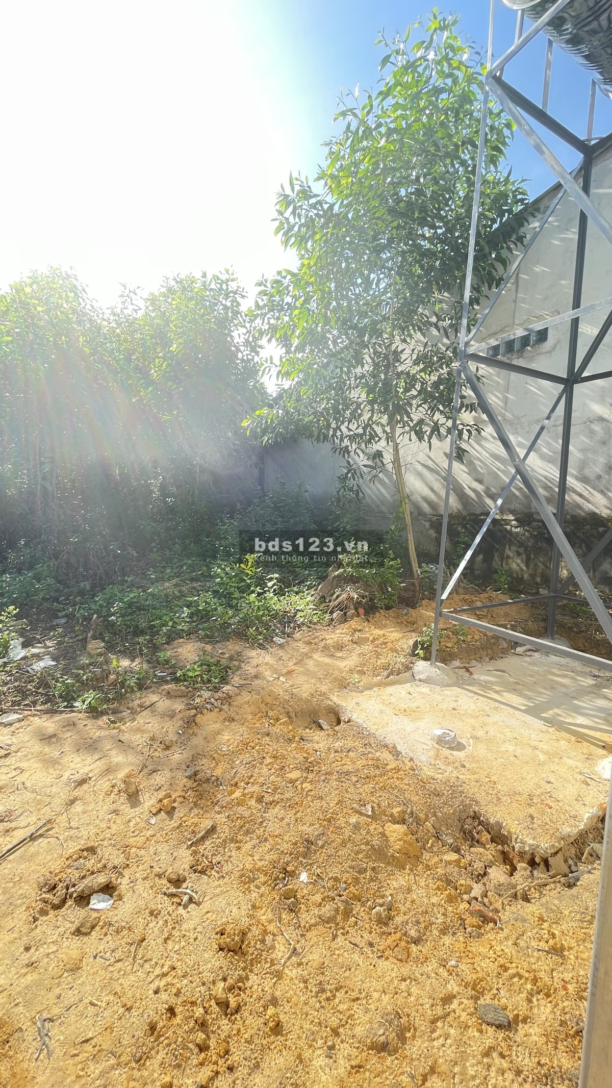 Cho thuê nhà vườn mặt tiền đường 16m, 2 phòng ngủ 2 wc,…