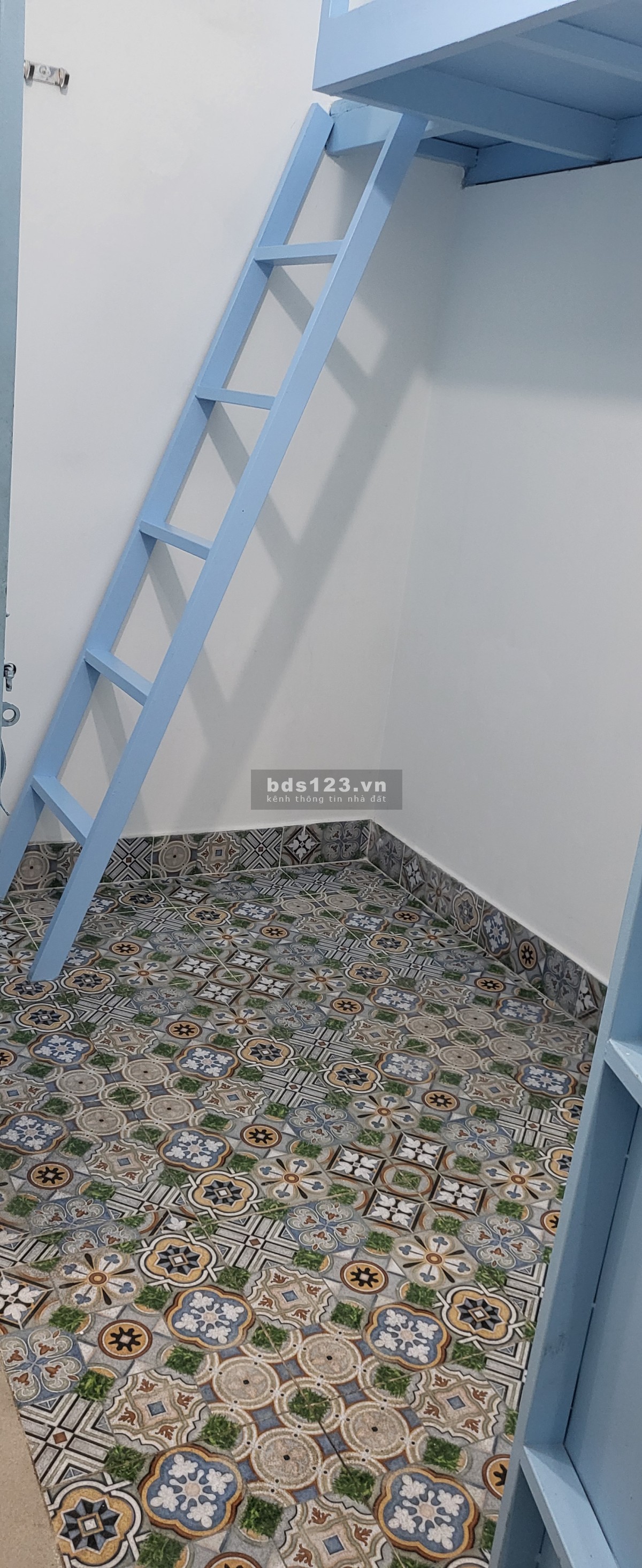 Phòng 1 người, thang máy, gác, cửa sổ, nhiều tiện ích, Lê…