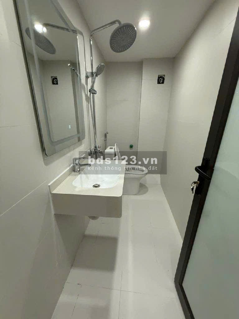 Nhà Gốc Đề đẹp ở ngay - Full công năng - Khu dân trí cao -…