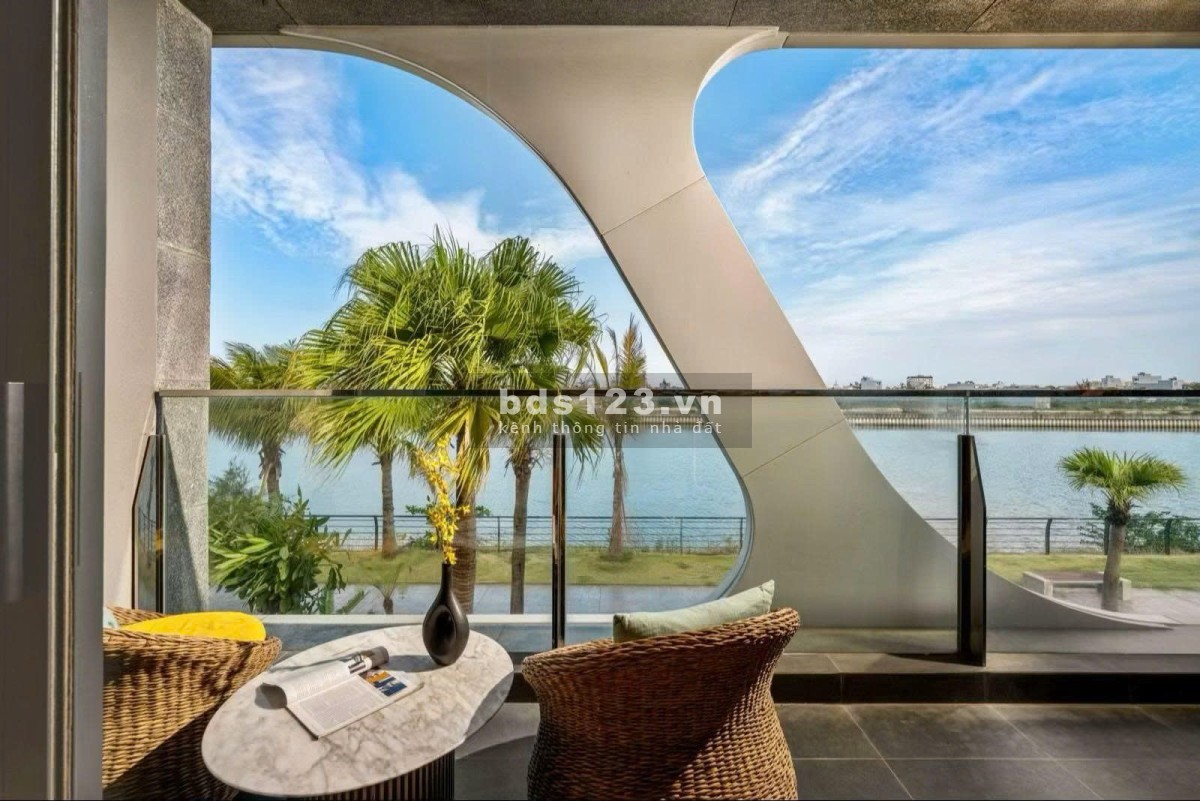 Căn hộ cao cấp Regal Complex ven sông gần biển Đà Nẵng