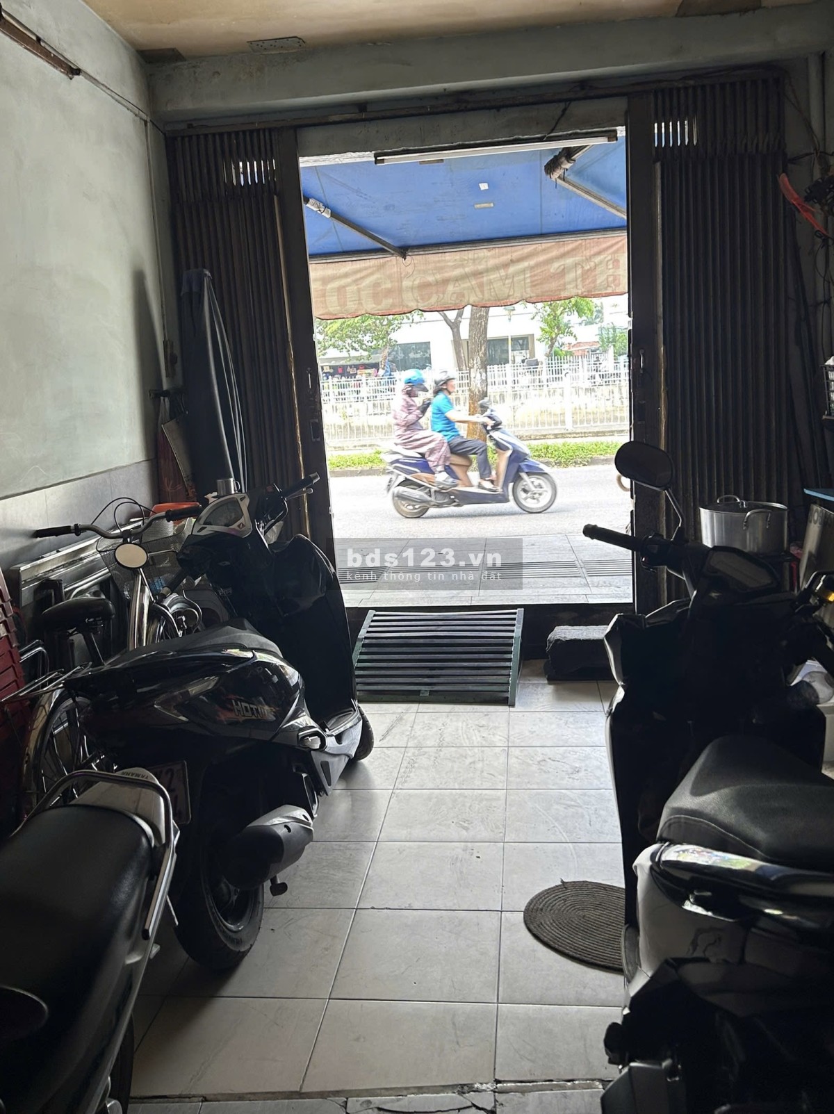 Mặt tiền đường Lò Gốm , bán nhà Q6 giá 25ty(TL)