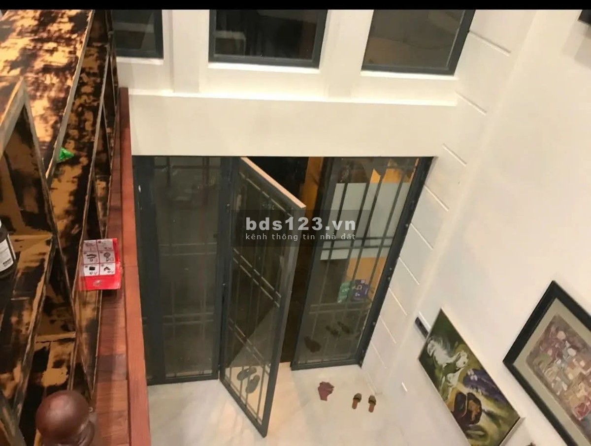 Phố Yên Thế – 57m² Mặt Tiền 10m Siêu Hiếm – Ô Tô Đỗ…