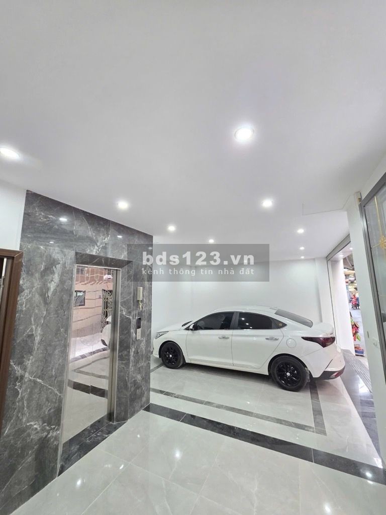 Bán nhà riêng Phố Lụa _Ô tô vào nhà_51M2_ Nở hậu_Thang…