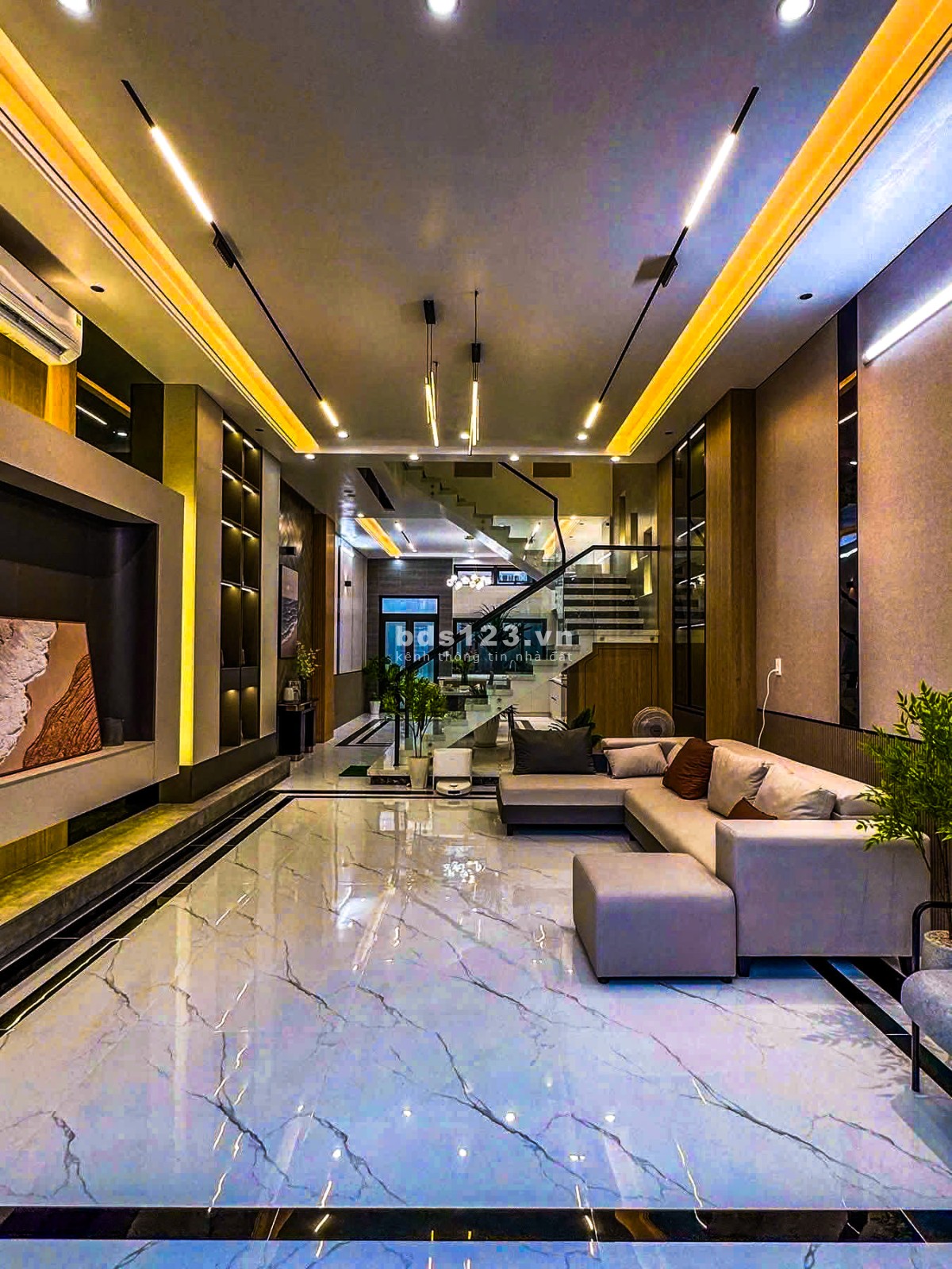 Bán Nhà Mới 3 Tầng – 4x18m – Mặt Tiền Nguyễn Triệu Luật…