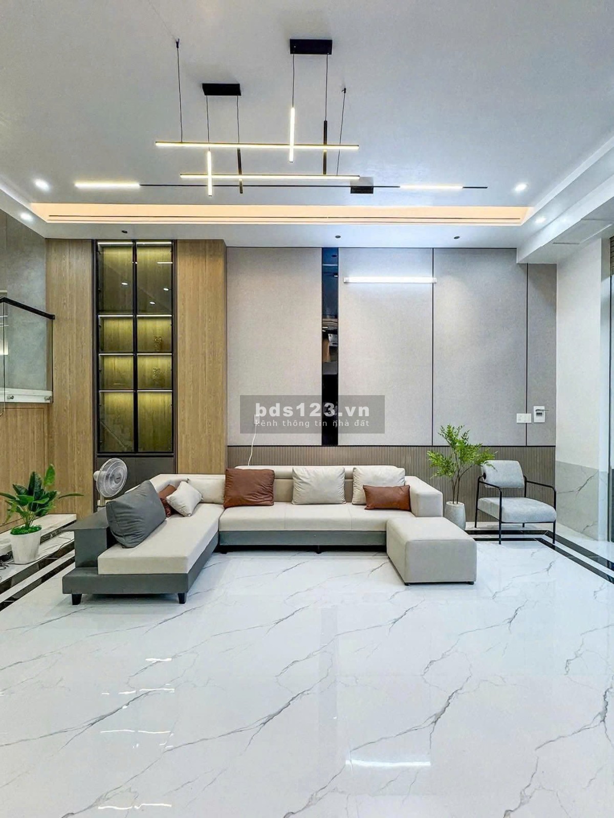 Bán Nhà Mới 3 Tầng – 4x18m – Mặt Tiền Nguyễn Triệu Luật…