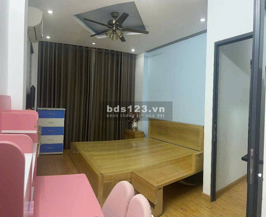 Bán nhà riêng Phố Lụa_Lô góc 2 thoáng_Đất nở…