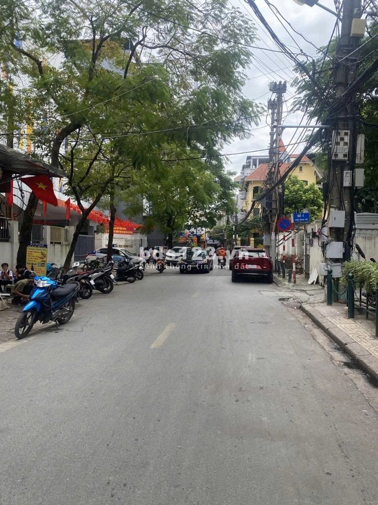 Chú ý: Hàng siêu hiếm - Nhà Võng Thị, Tây Hồ