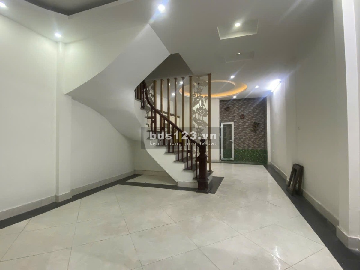 Bán Nhà Bùi Xương Trạch - Thanh xuân - Phân Lô – 37m2 – Mt…