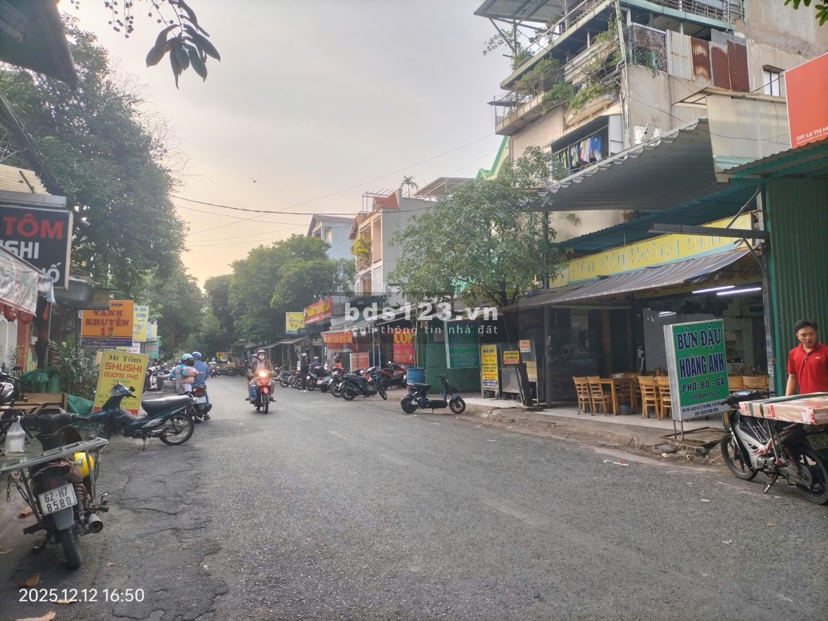 GÒ VẤP, BÁN NHÀ C4 MẶT TIỀN HẺM KINH DOANH LÊ THỊ HỒNG DT…