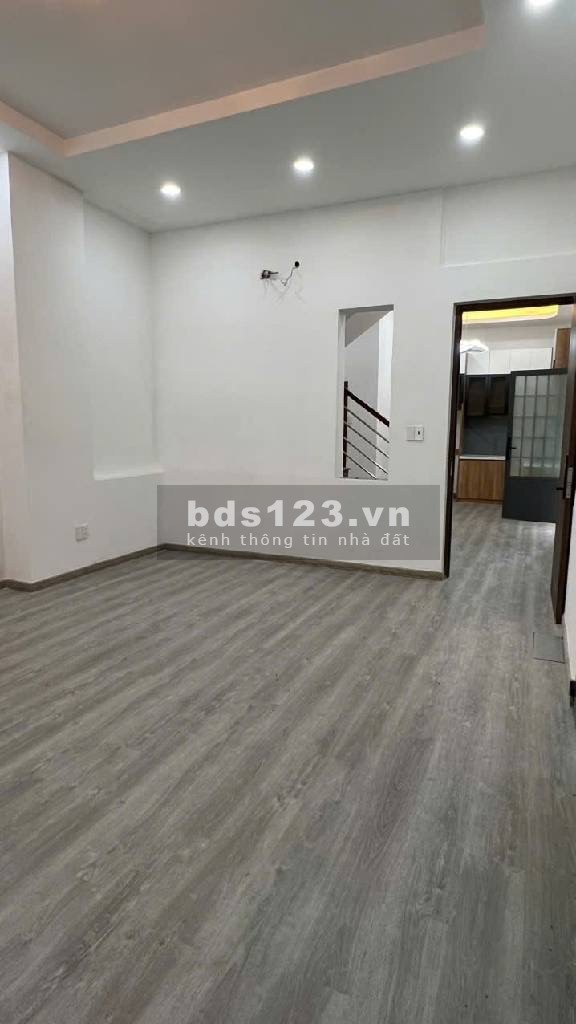 Bán nhà 4 tầng sát mặt tiền Ngô Gia Tự – ngang rộng hiếm…