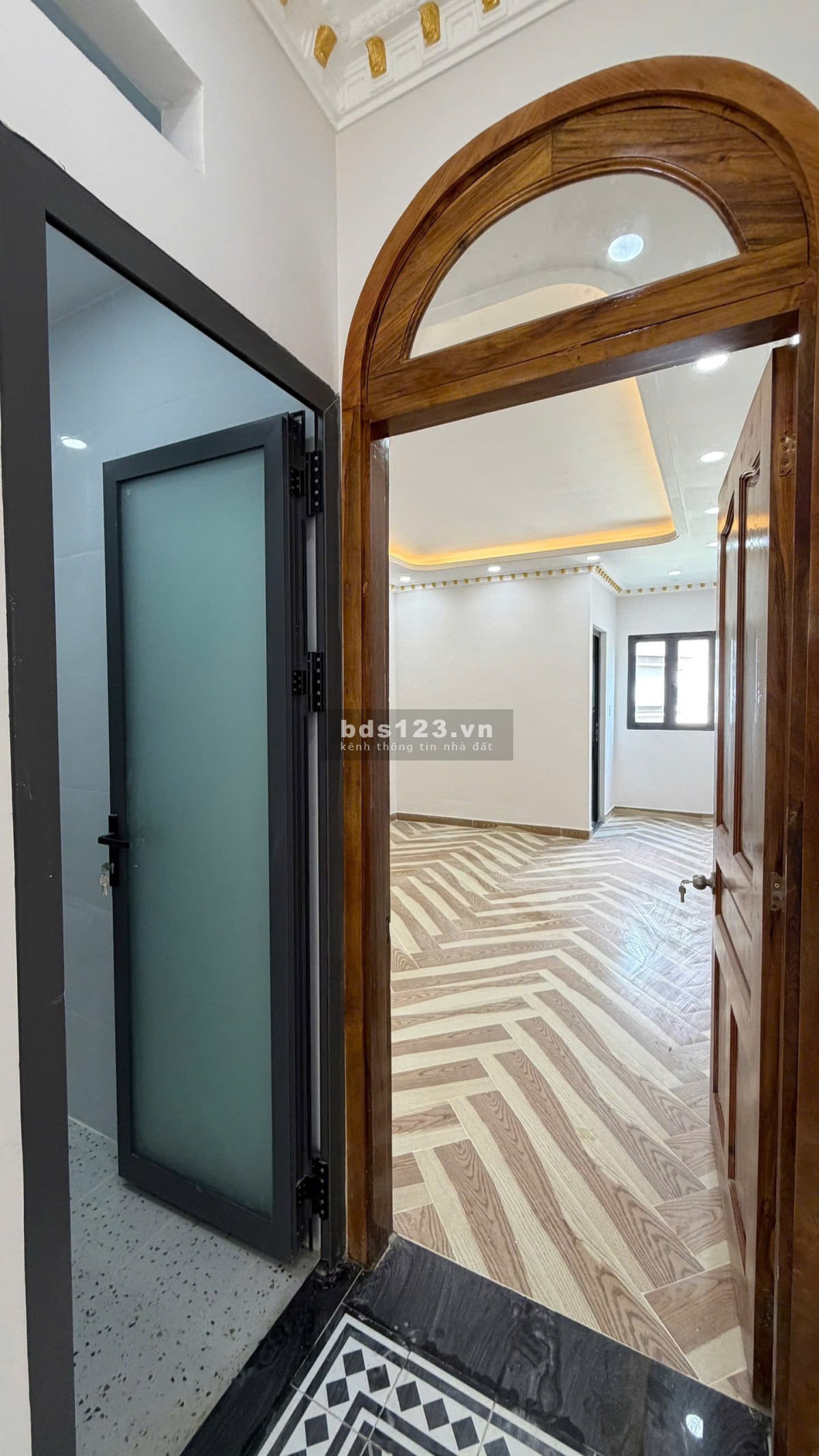 Nhà đẹp view trực diện công viên khu Bình Phú Quận 6