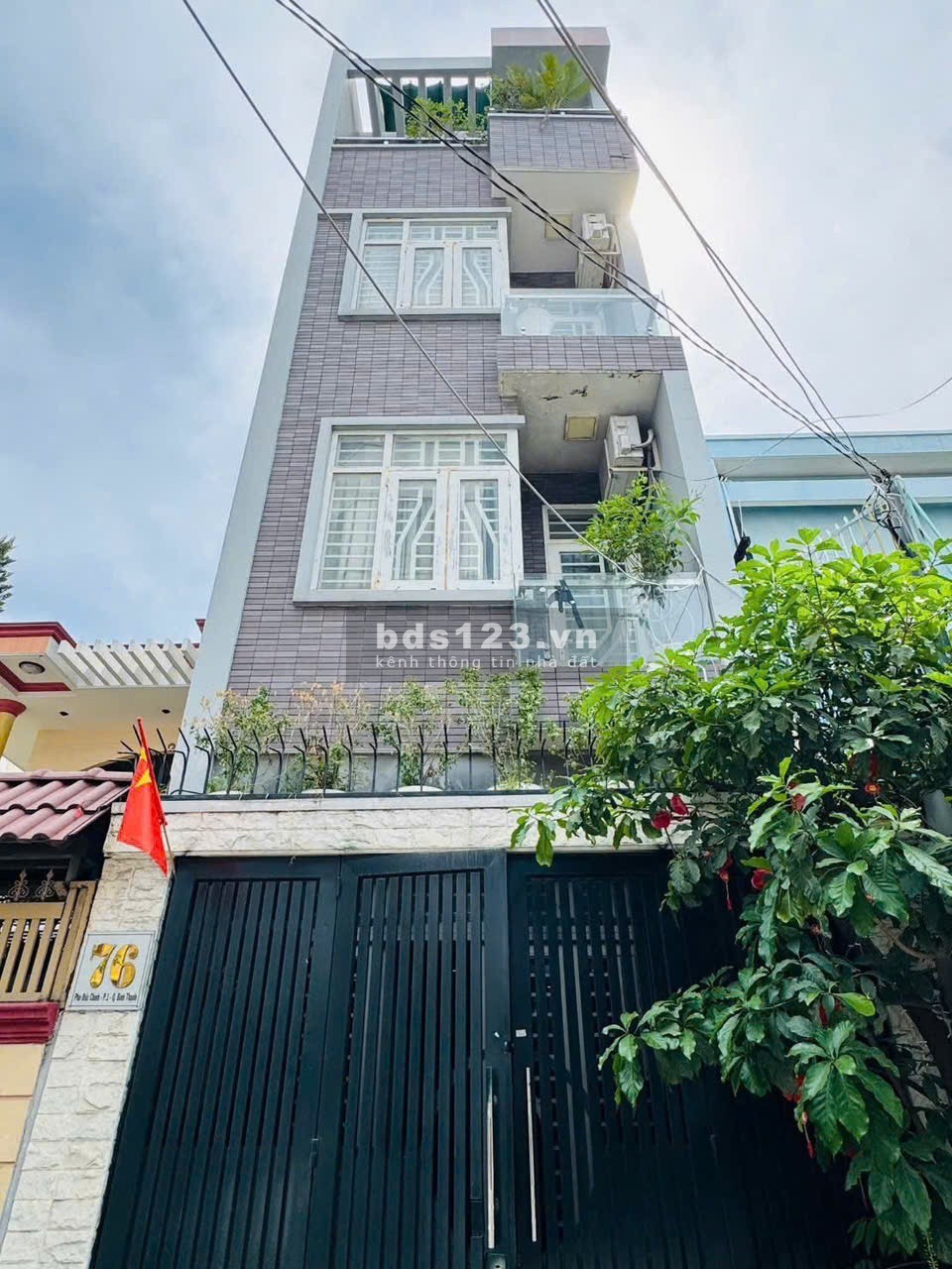 NHÀ MẶT TIỀN ĐƯỜNG PHÓ ĐỨC CHÍNH – VỊ TRÍ ĐẸP, HIẾM CÓ