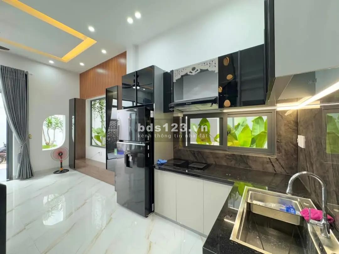 Nhà 1 trệt 1 lầu - Hồ Văn Cống - Nội thất cơ bản - SHR -…