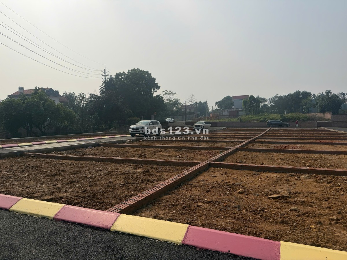 Bán đất ở Thị xã Sơn Tây gần trường học, khu công…