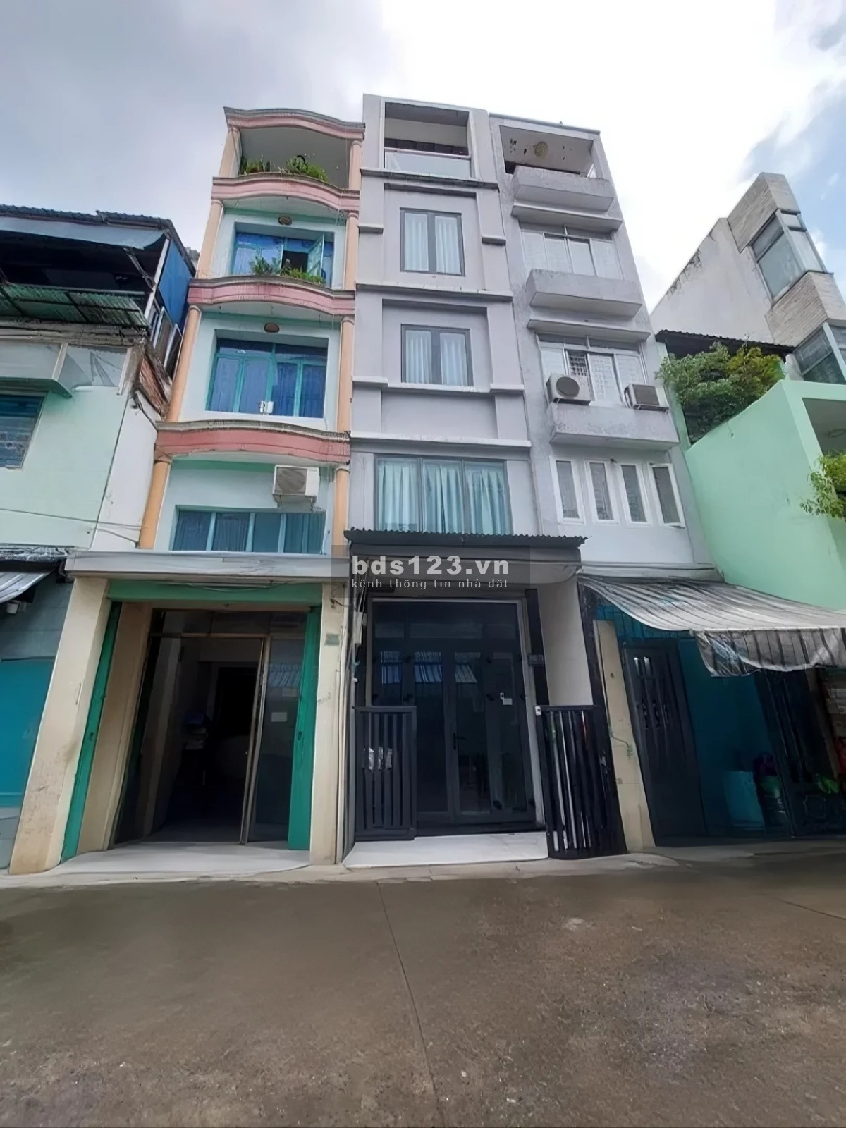  [QUẬN 3] BÁN NHÀ 5 TẦNG, KHU CHỢ BÀN CỜ, MẶT TIỀN 10M, KINH…