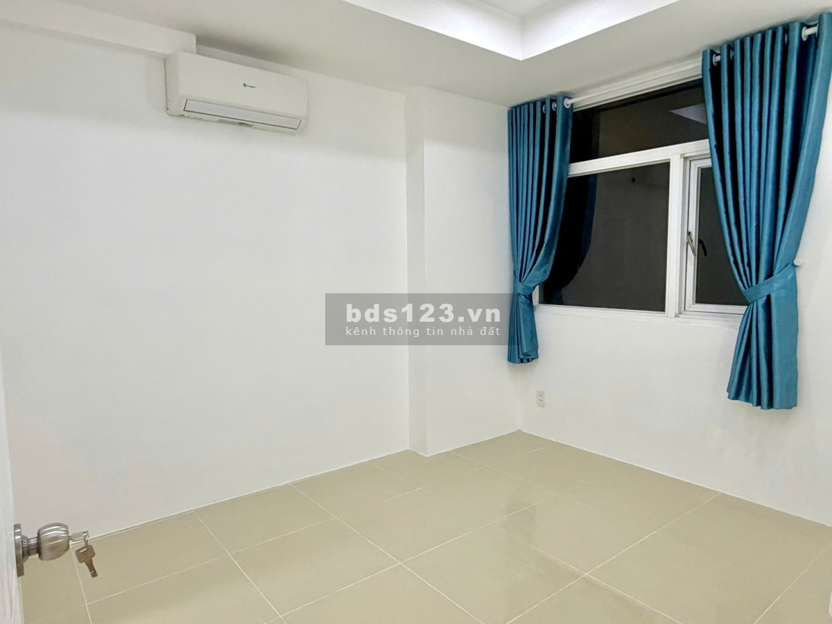 Chính chủ căn 62m2 Hoàng Kim Thế Gia, sổ hồng sẵn, nhà mới, TT 950tr ở ngay