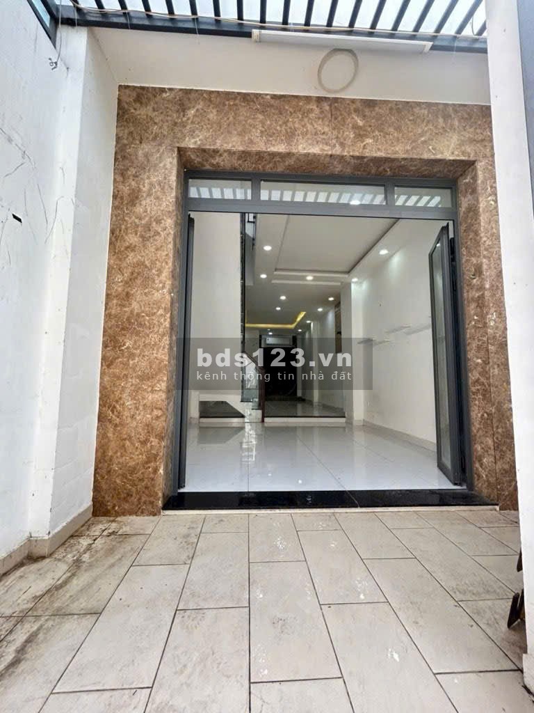 Nhà 4 tầng BTCT – Trần Bình Trọng – Trung tâm Q. Bình Thạnh…