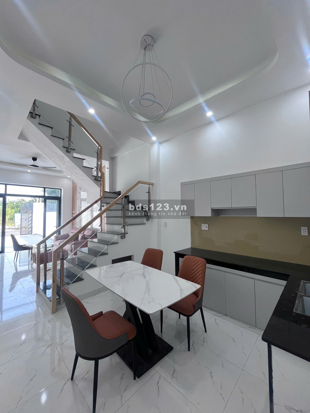 Dưới 2 tỷ, bạn chọn:Nhà rẻ nhưng sửa mệtHay nhà gọn…