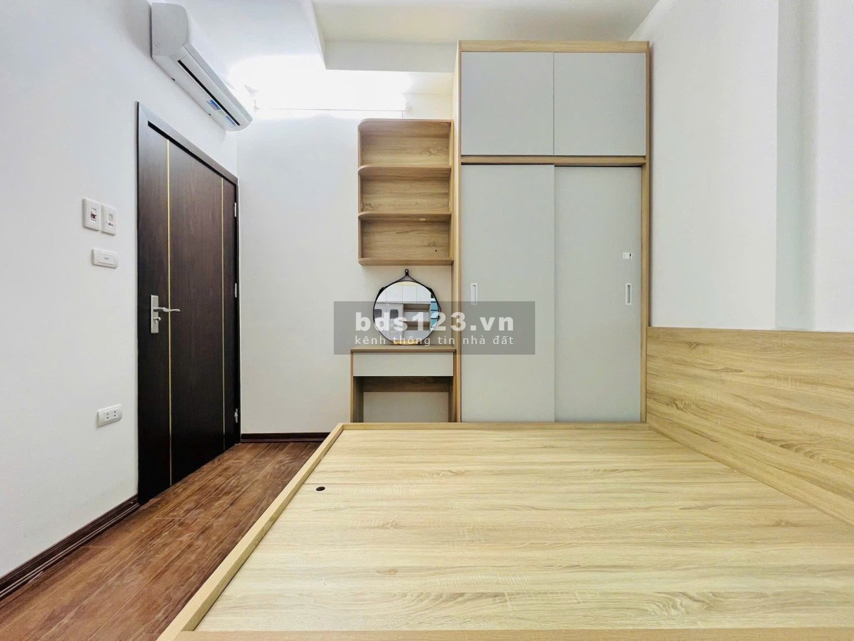 Bán nhà Trường Chinh dòng tiền 70 triệu một tháng 11 phòng…