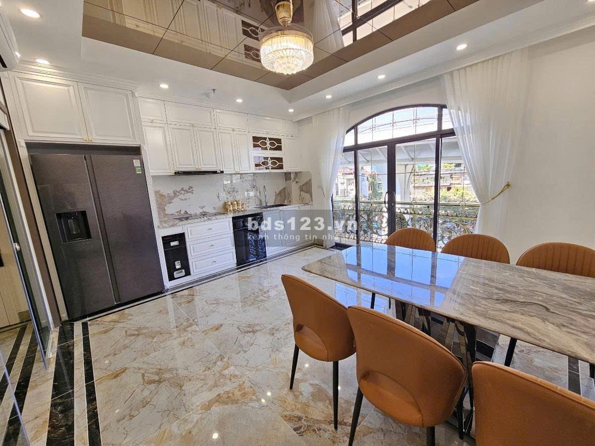 Cực phẩm hoa hậu trung tâm Quận Hai Bà Trưng 40m² x 7 tầng…