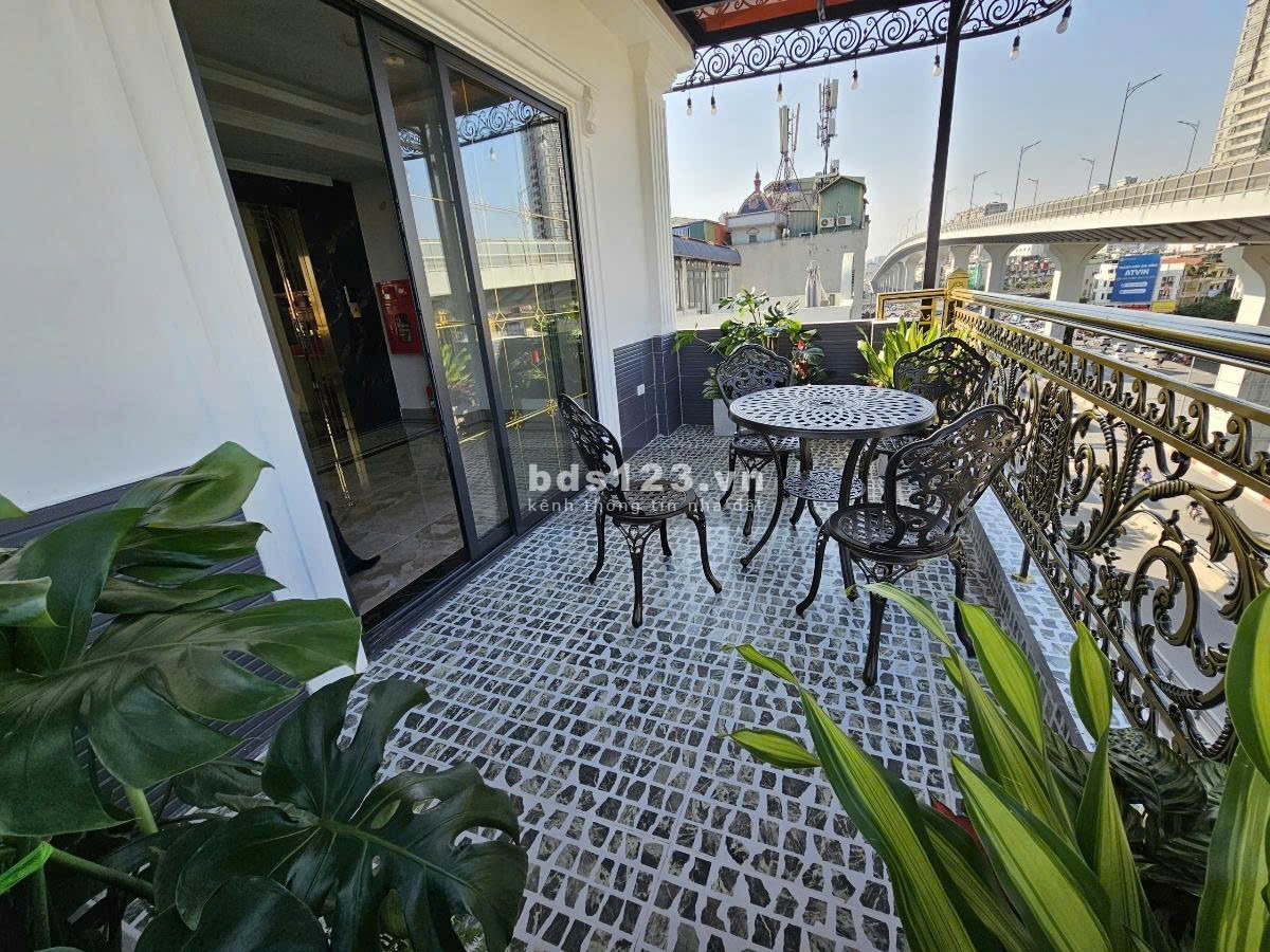 Cực phẩm hoa hậu trung tâm Quận Hai Bà Trưng 40m² x 7 tầng…