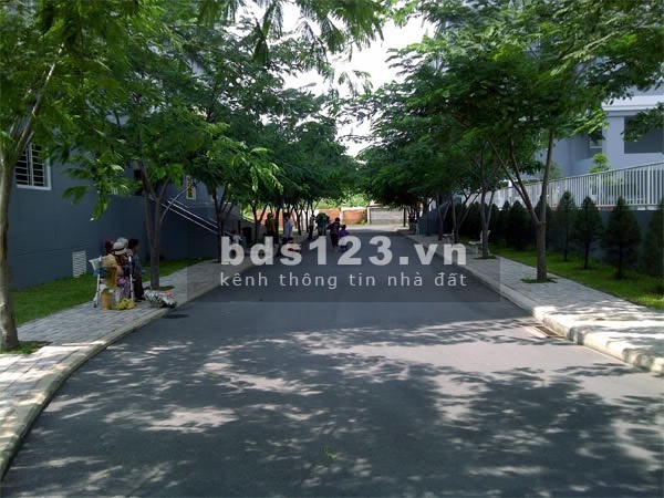 Bán căn hộ tầng trệt (shophouse) Phú Mỹ Thuận 143m2, 3p3w,…