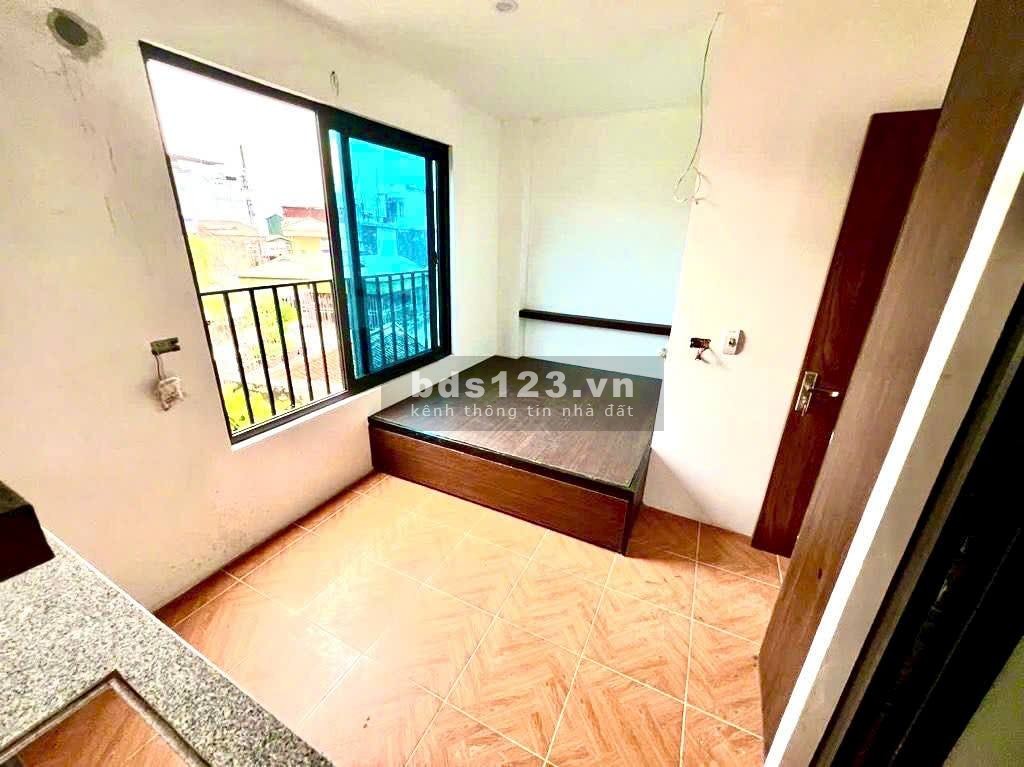 CCMN – 7 tầng – 15 phòng khép kín – Mới koong – Thang máy…