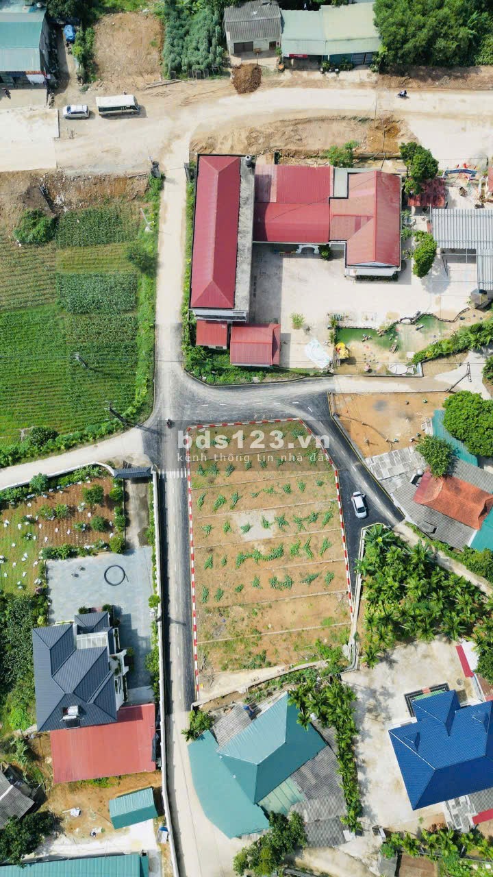 Đất nền 2 mặt tiền – View sông Đà | Giá chỉ từ 6XX…