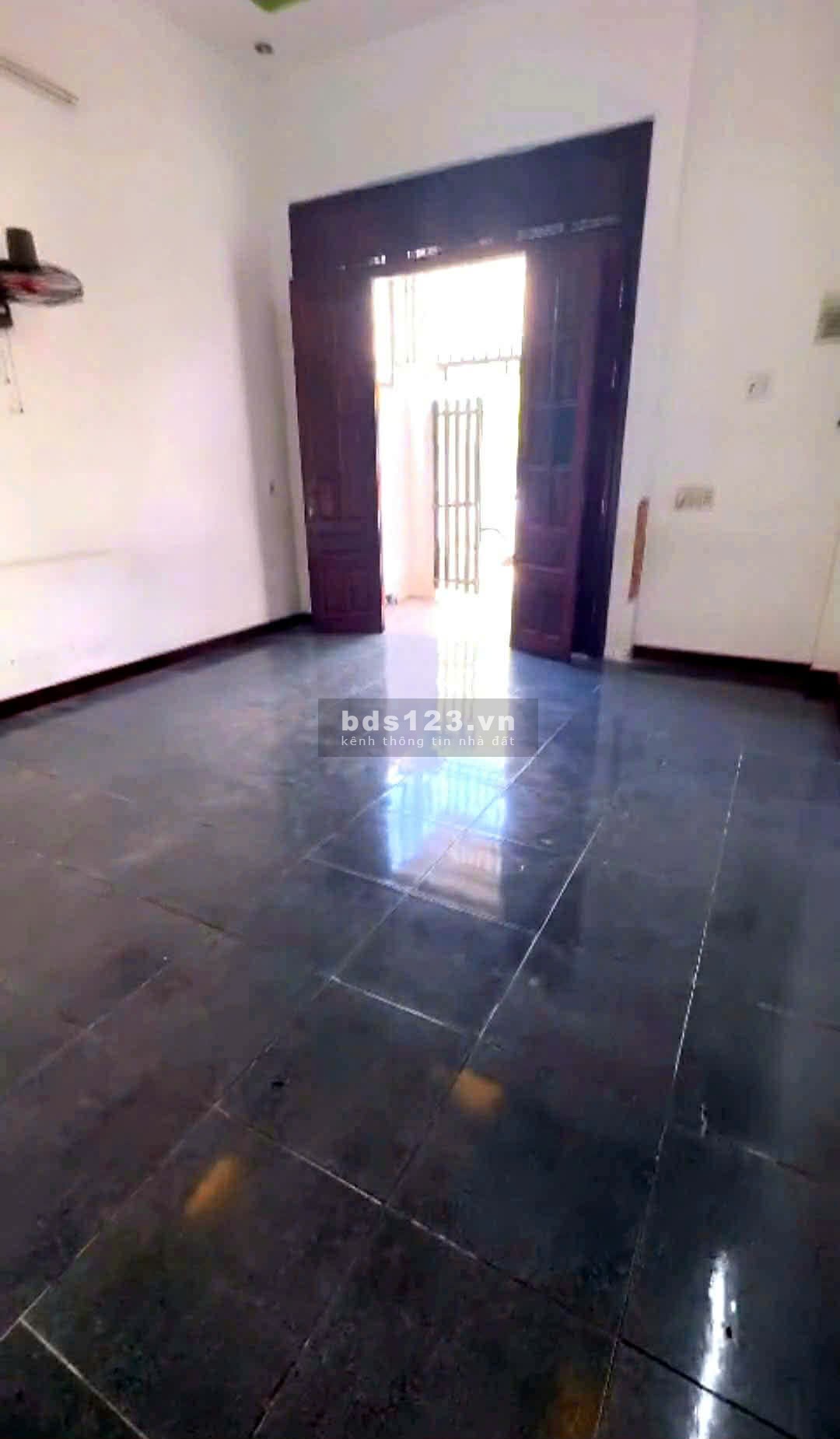  Bán nhà đường 11, Linh Xuân, Thủ Đức – hẻm container – giá 3.8 tỷ️ 48m² (4x12) – trệt lầu