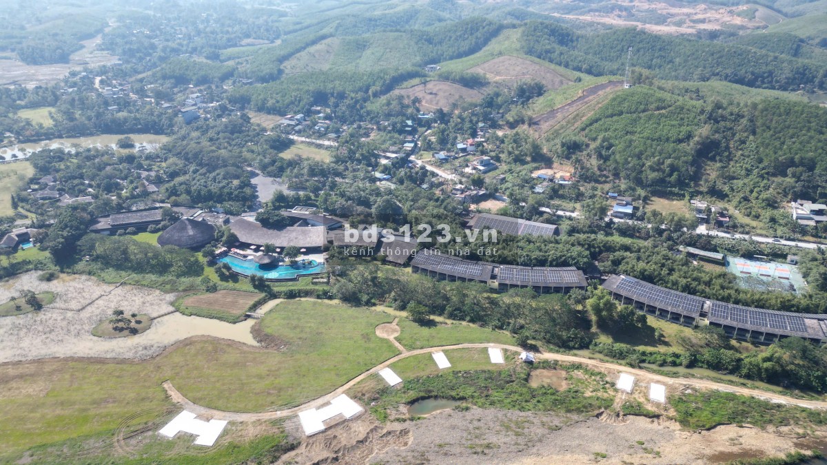 Bán đất nền giá rẻ - Vị trí đẹp khu bãi xe