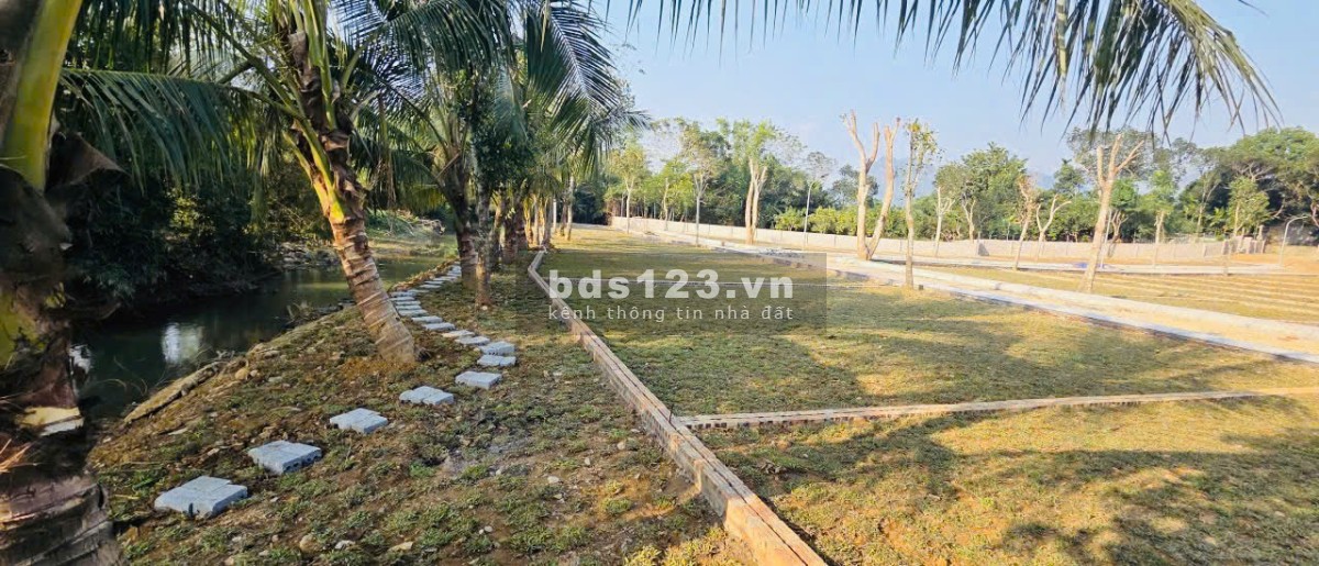 ????????Chỉ hơn 300tr sở hữu ngay đất nền LK Serena khoáng…