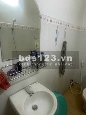 Tìm 1 nam ở ghép phòng 25m2 Tân Bình, gần Cộng Hòa, Trường Chinh