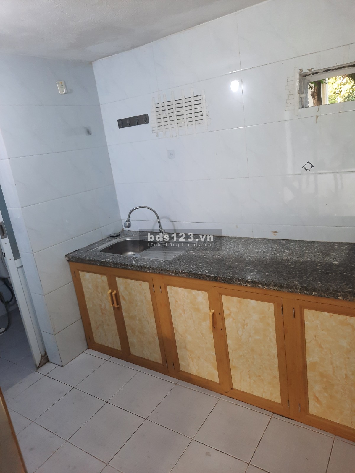 Bán nhà mặt đường NGUYỄN VĂN HỚI chỉ có 2,5 tỷ