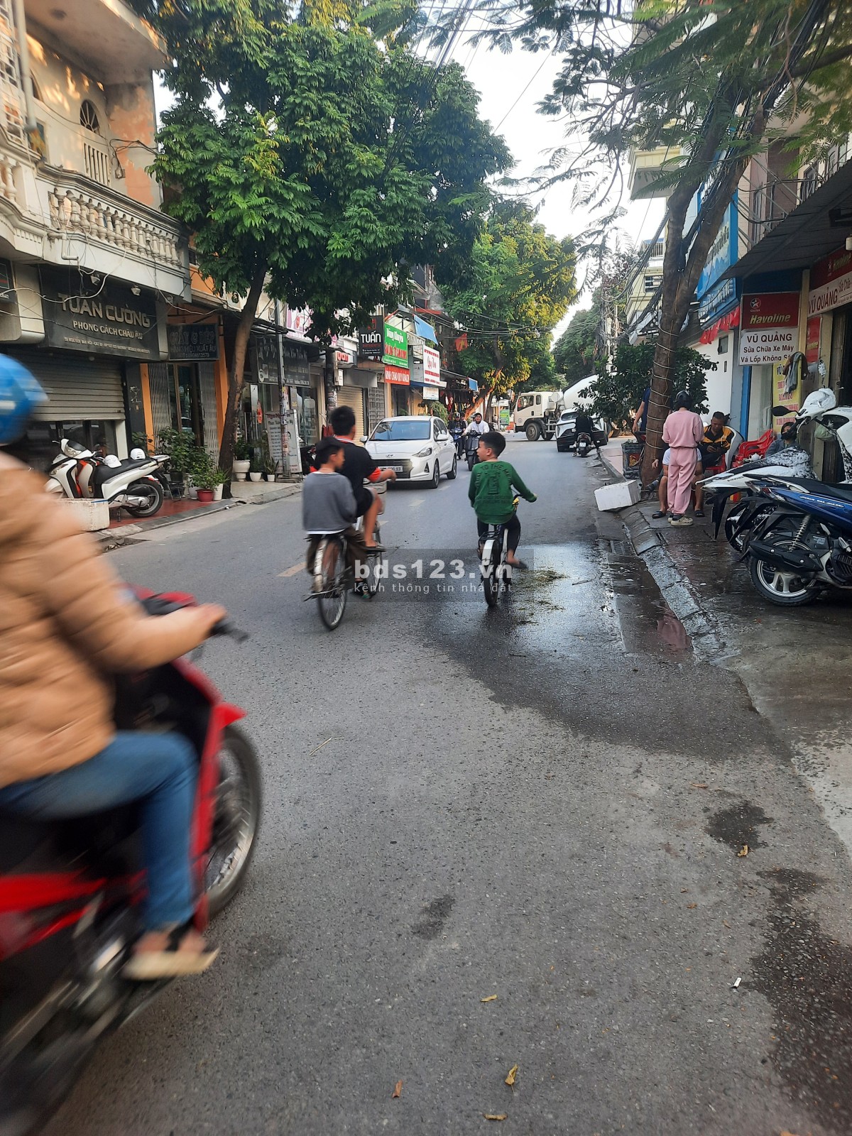 Bán nhà mặt đường NGUYỄN VĂN HỚI chỉ có 2,5 tỷ