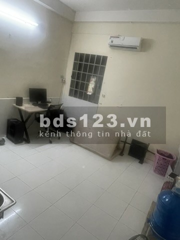 Tìm 1 nam ở ghép phòng 25m2 Tân Bình, gần Cộng Hòa, Trường Chinh