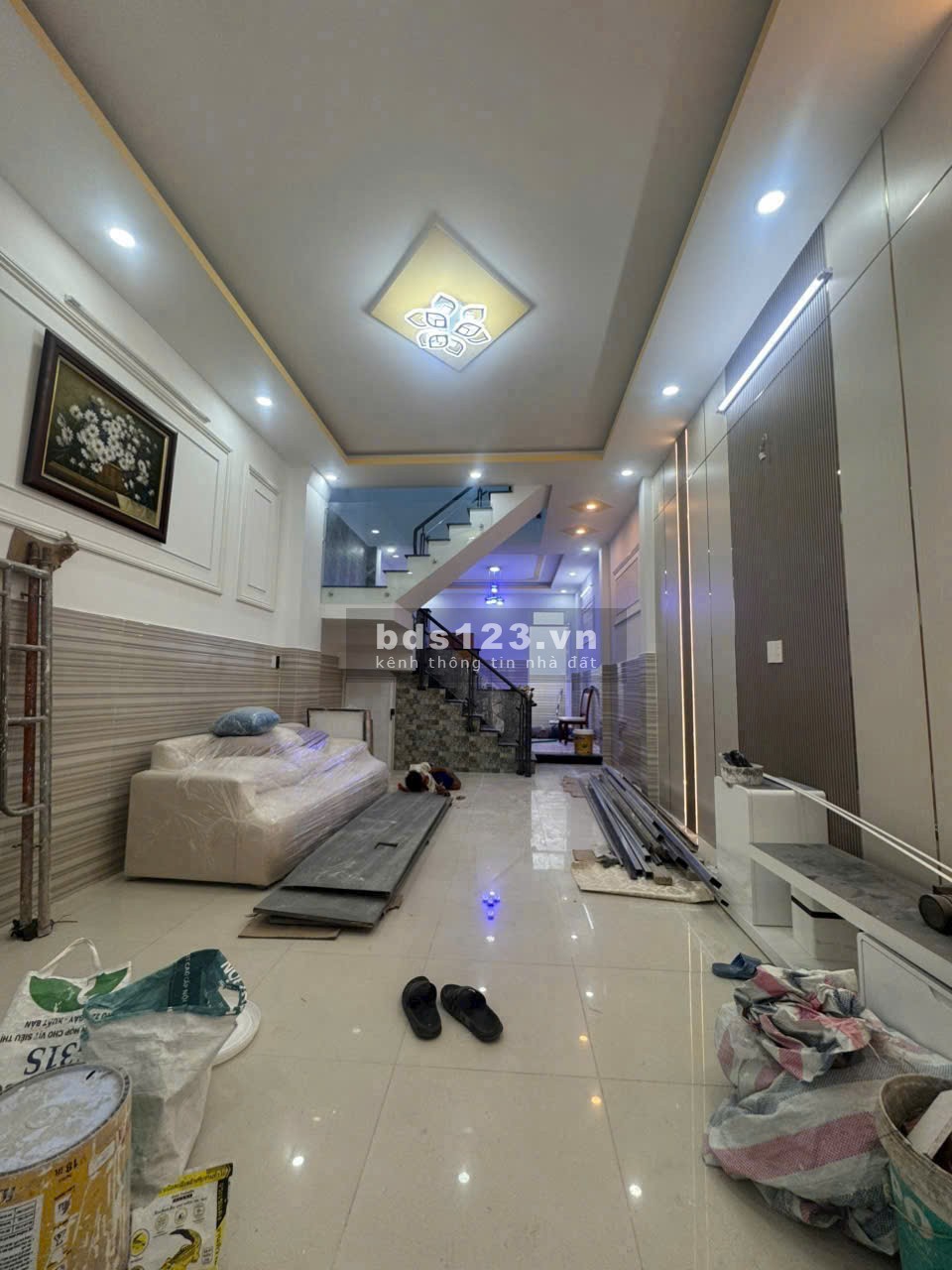  Bán nhà CHIẾN LƯỢC – HẺM XE HƠI – kinh doanh tốt – giá tốt