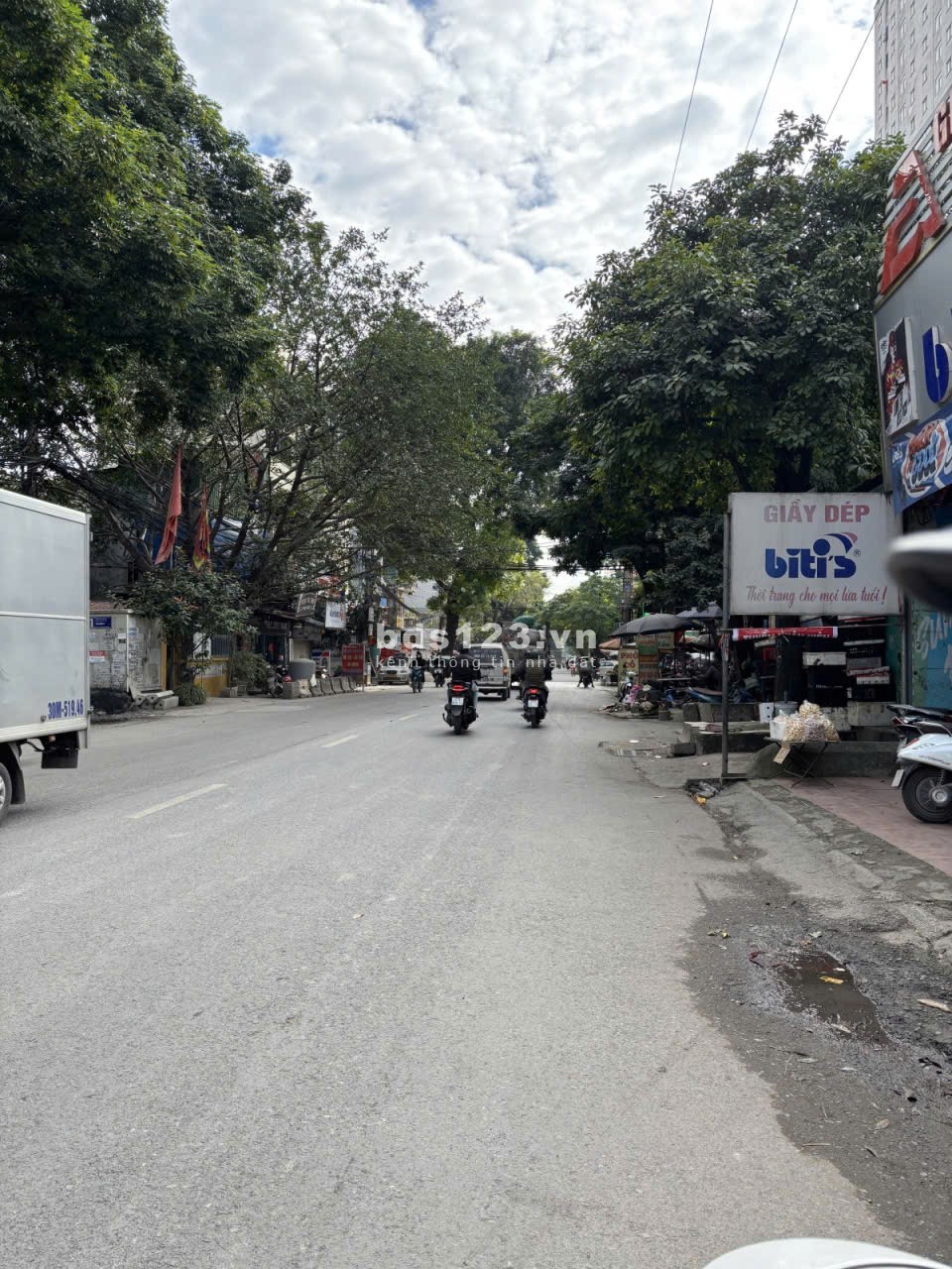 Bán đất -Cầu Bươu – 71m2 -mặt tiền 5.9m , sổ vuông 40 m ra…