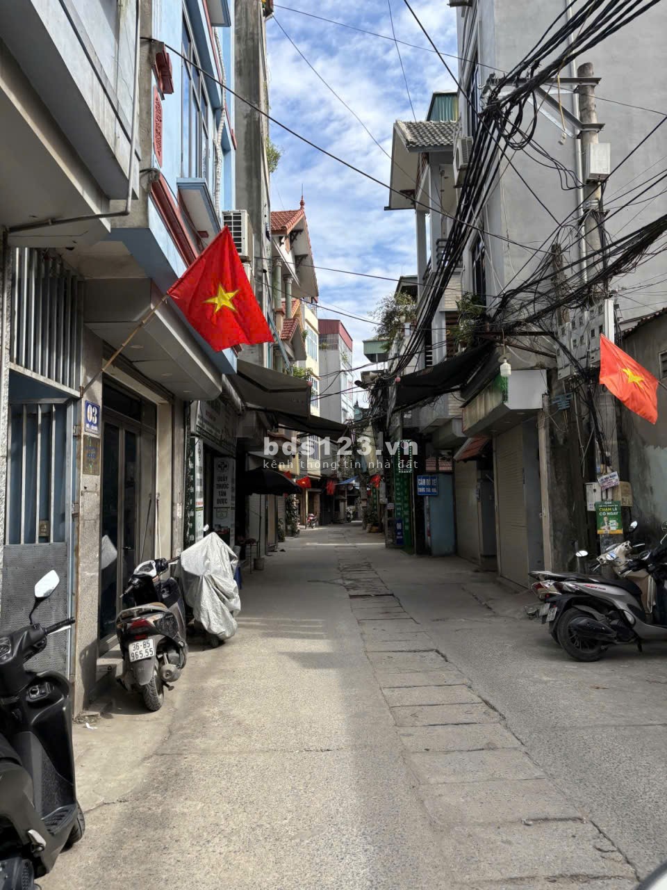 Bán đất -Cầu Bươu – 71m2 -mặt tiền 5.9m , sổ vuông 40 m ra…