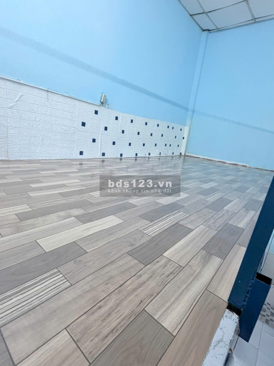 Cho thuê phòng DT: 32m2đường xe hơi khu Trần Não, p. Bình An, Q2