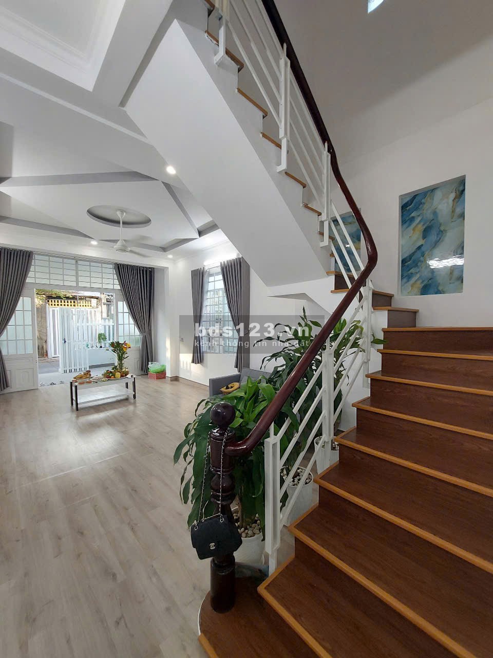 Bán nhà góc 2 MT hẻm xe hơi Huỳnh Tấn Phát Nhà Bè