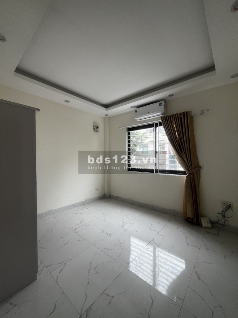 Ba gác quay đầu – Trước nhà ô tô tránh, dừng đỗ ngày…