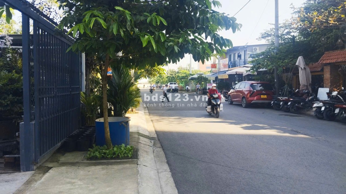 Bán nhà MT 193 Lê Tấn Bê, cách Võ Văn Kiệt 100m vị trí siêu…