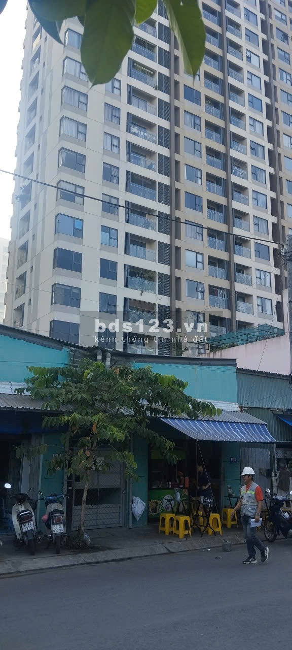 Bán nhà MT 193 Lê Tấn Bê, cách Võ Văn Kiệt 100m vị trí siêu…