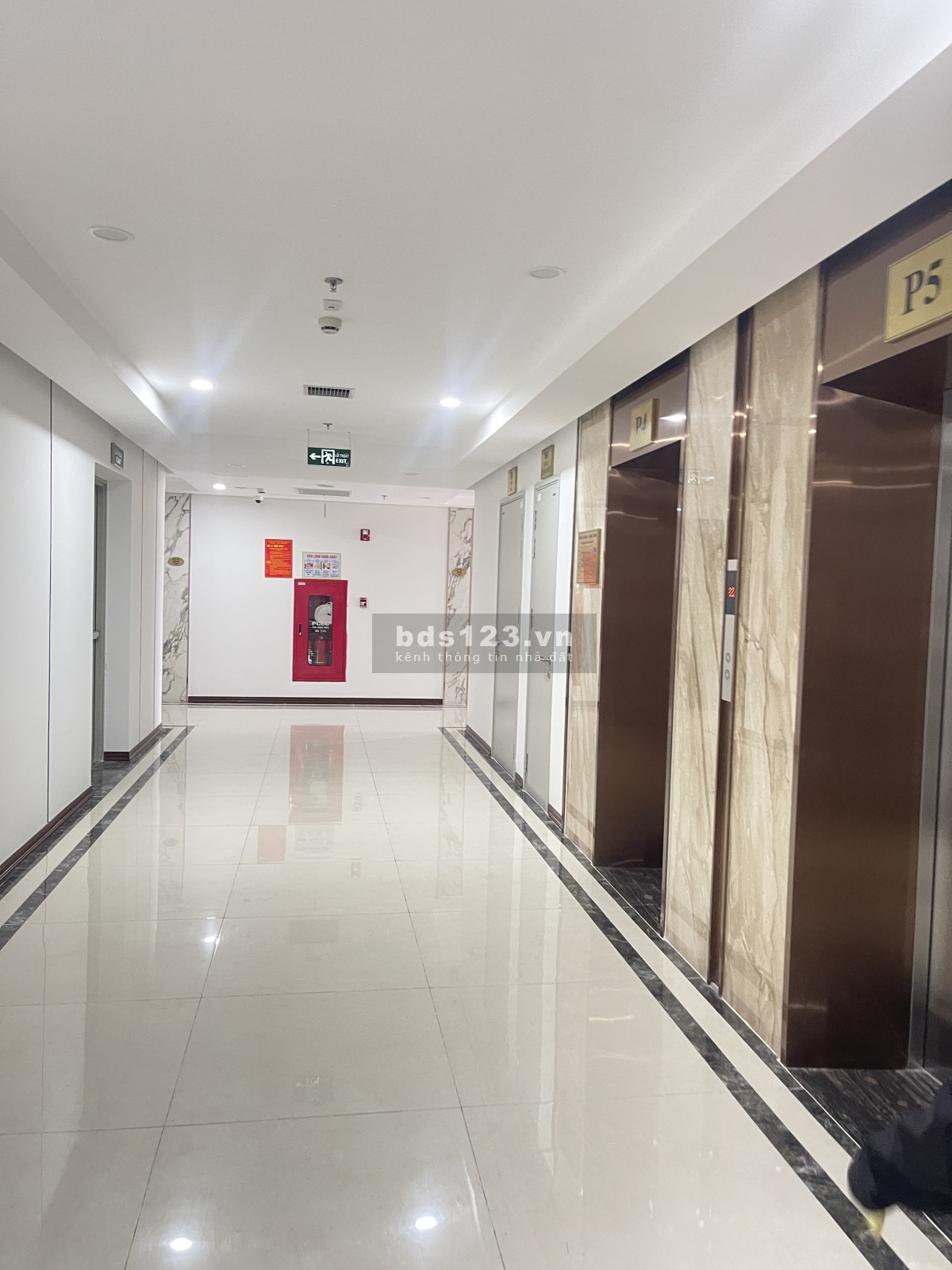 Cần bán gấp căn hộ chung cư cao cấp 119m2 tại toà Capitap Elite 18 Phạm Hùng