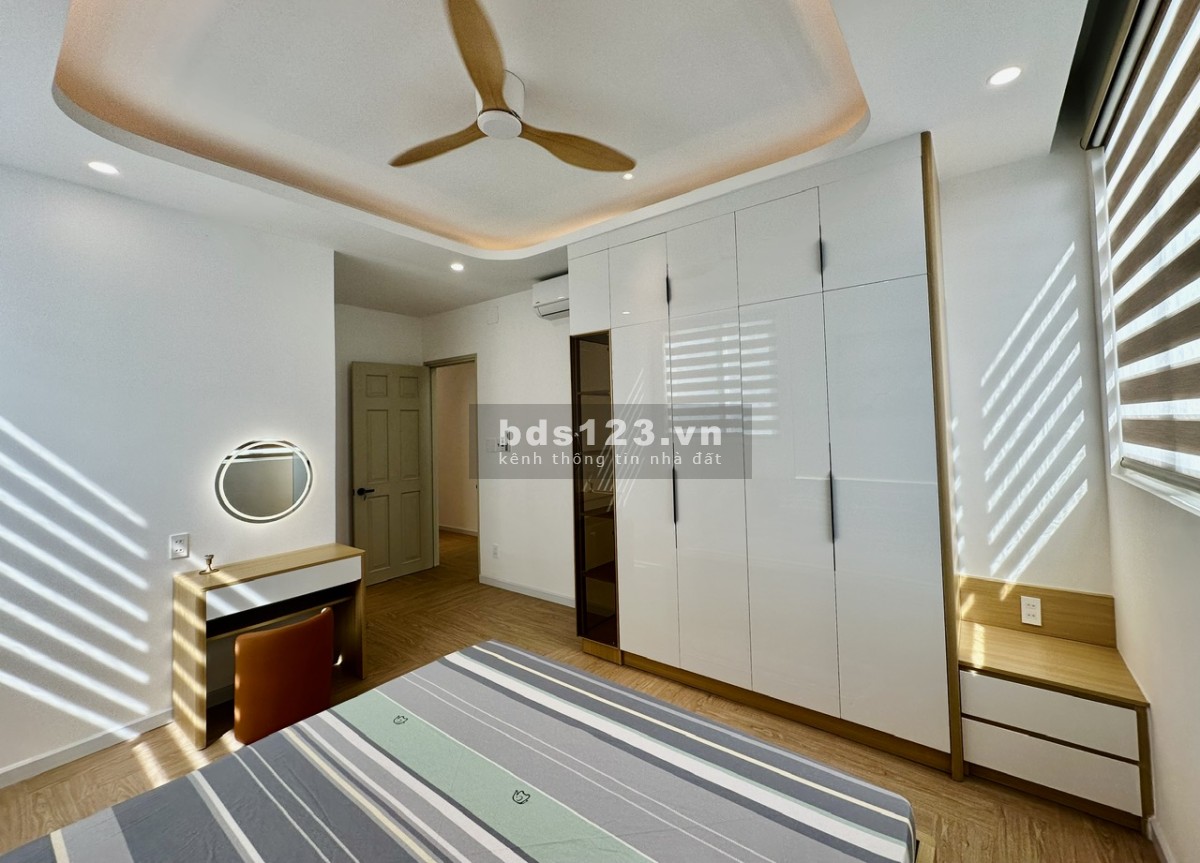 Bán 3pn2pn 120m2 BELLEZA, SỔ HỒNG, Nhà DECOR + Nội thất. Giá…