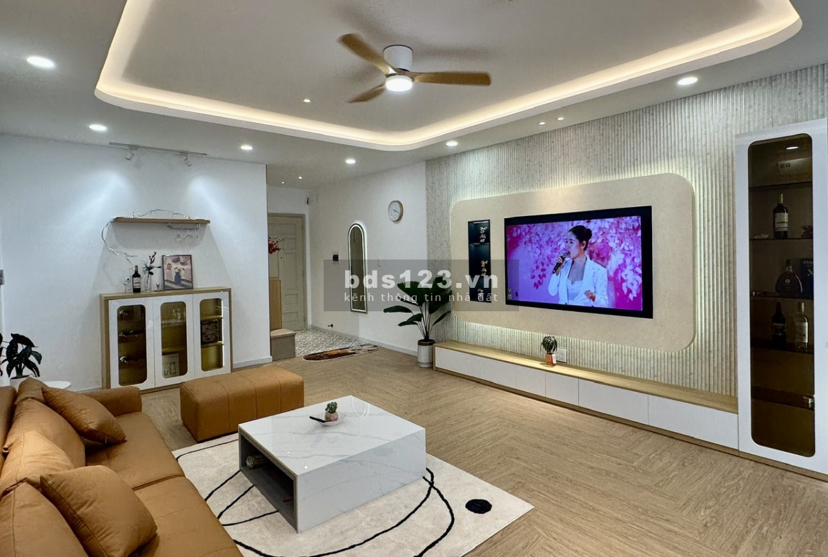 Bán 3pn2pn 120m2 BELLEZA, SỔ HỒNG, Nhà DECOR + Nội thất. Giá…